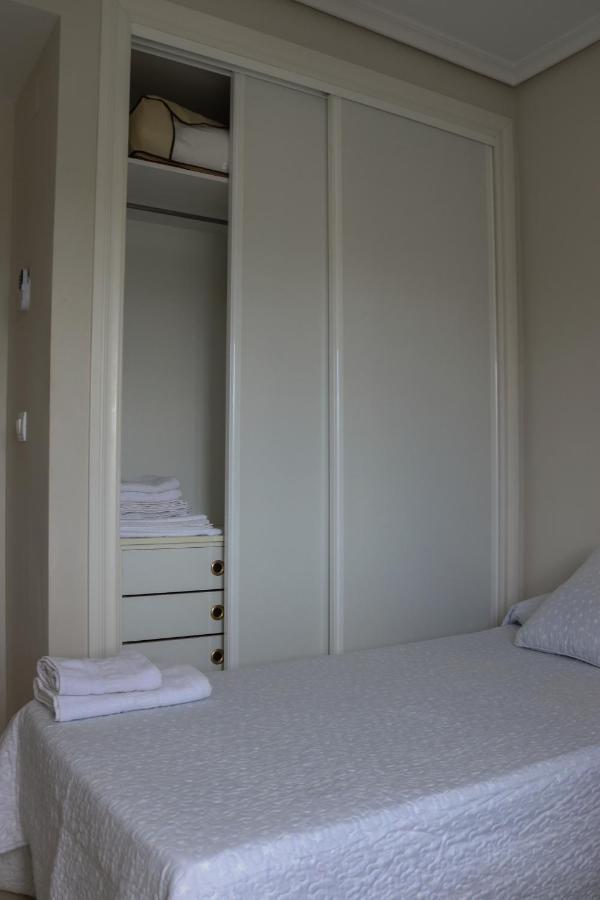 Residencial Mediterraneo Apartment
